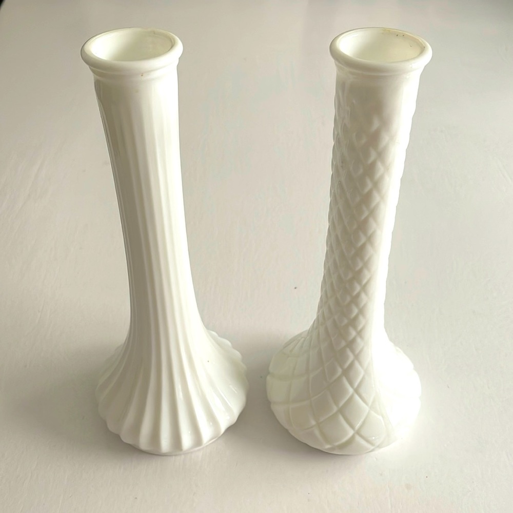 SET OF 2 HOOSIER GLASS MILK GLASS VINTAGE VASES